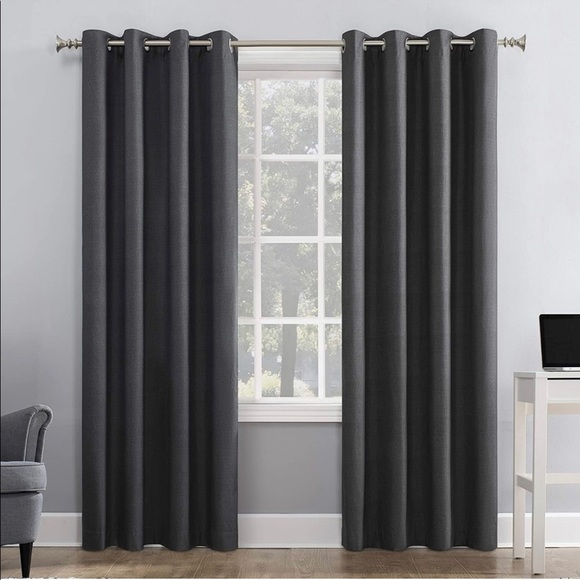 Sun Zero Other - Sun Zero Columbia Thermal Insulated 100% Blackout Grommet Curtain 50x84 - 2 Pack